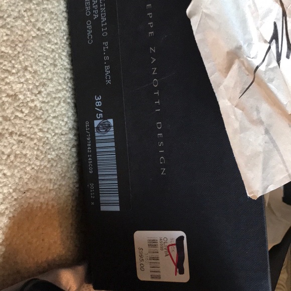 Designer Slide Heels (BRAND NEW!!! NEVER WORN!!!) - Picture 4 of 7